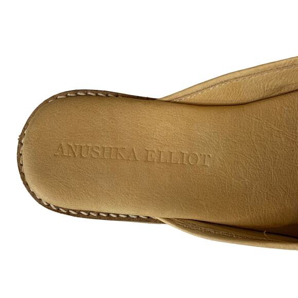 Anushka Elliot Women's Size 8 Sandal Elegant Embroidered Fabric Slip On Comfort - Picture 5 of 9